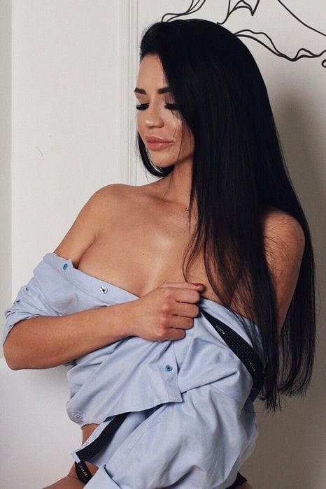 Тайны интимного мира: девушки по вызову в тематических образах — кому это действительно интересно?